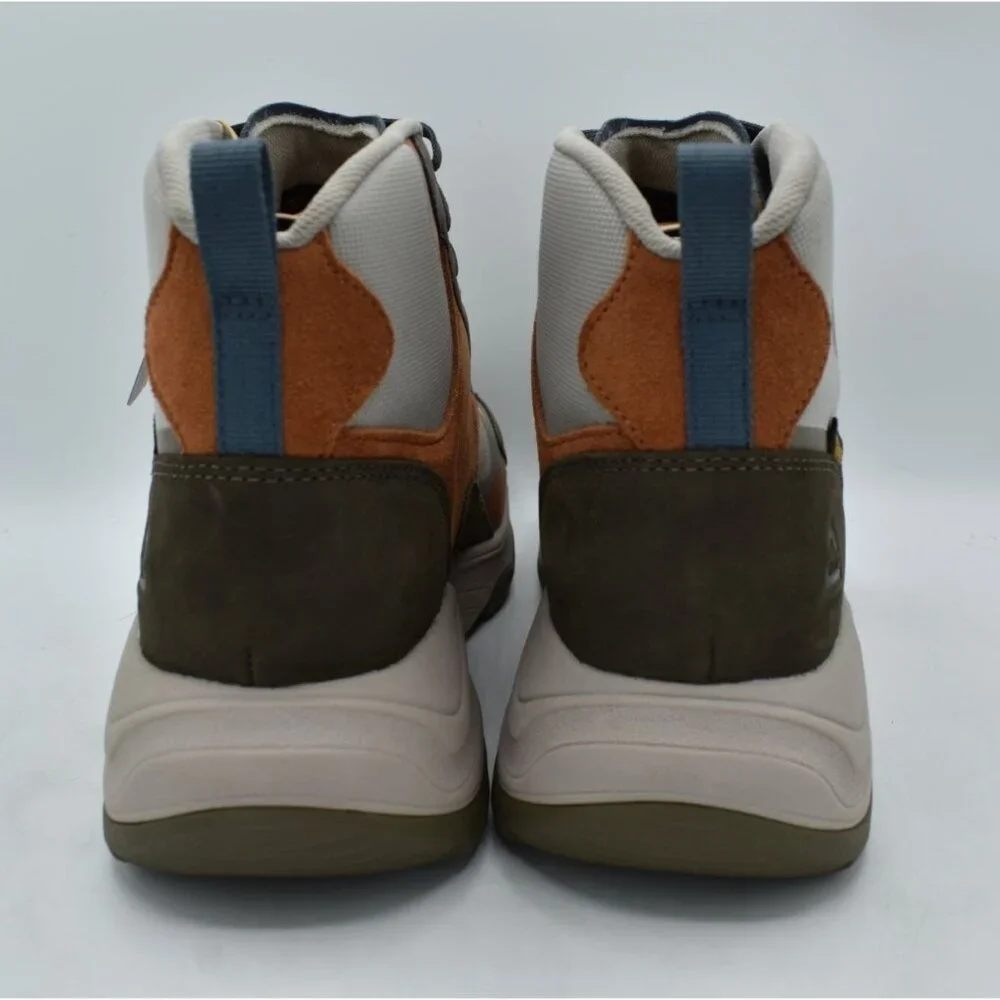 Teva mens size